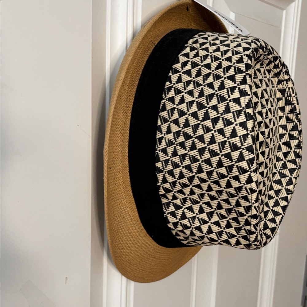 NWT Sonoma Black and Tan Patterned Hat - Picture 3 of 4